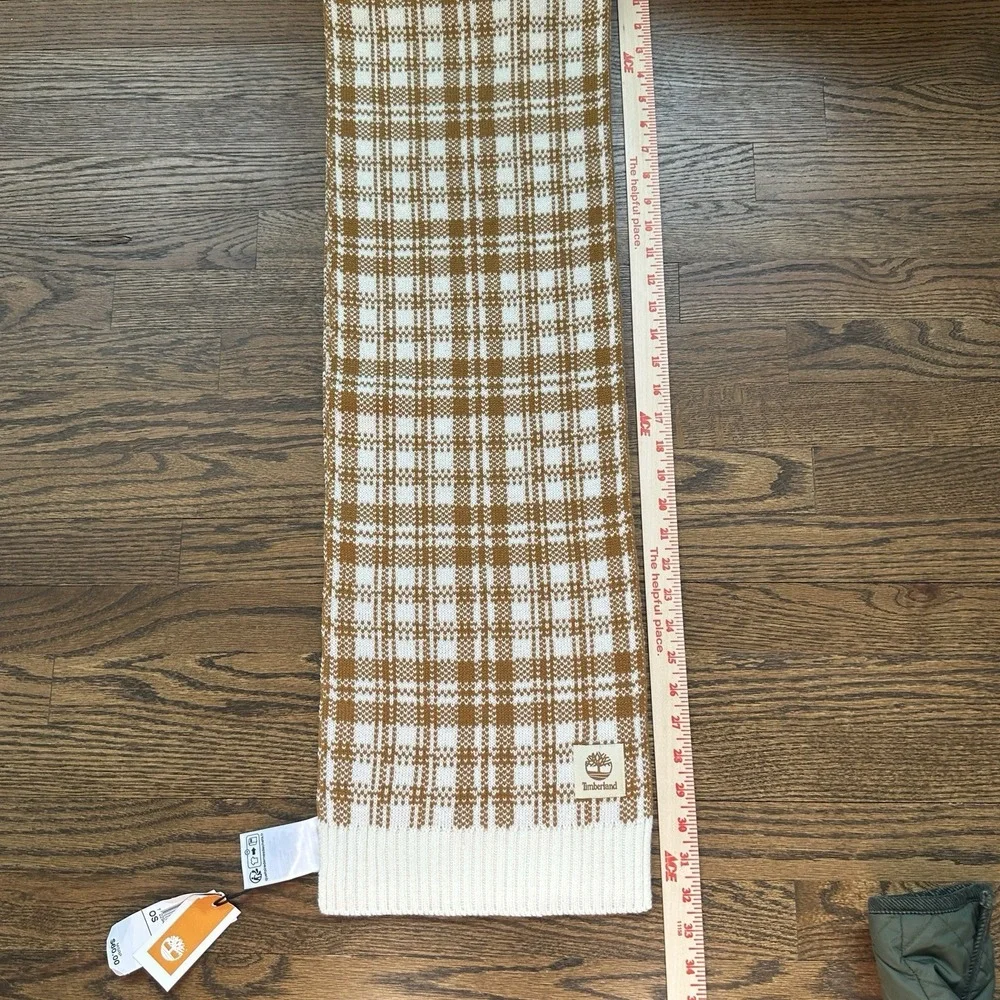 Timberland Scarf Wheat Plaid Brown Knit Winter Rectangle Logo T101808 NEW